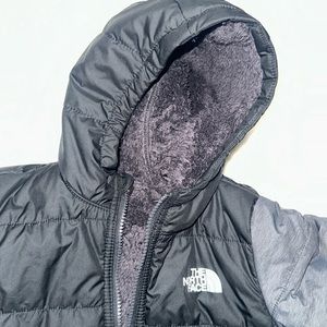 Kids’ Reversible Black/Grey Mount chimbo Full-Zip Hooded Jacket